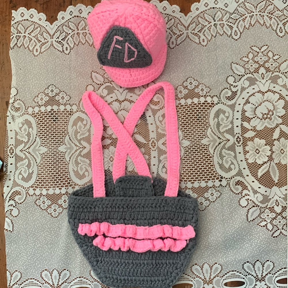 🔥3/$30🔥NWOT Crochet Firegirl hat outfit costume baby girl infant gift photo op